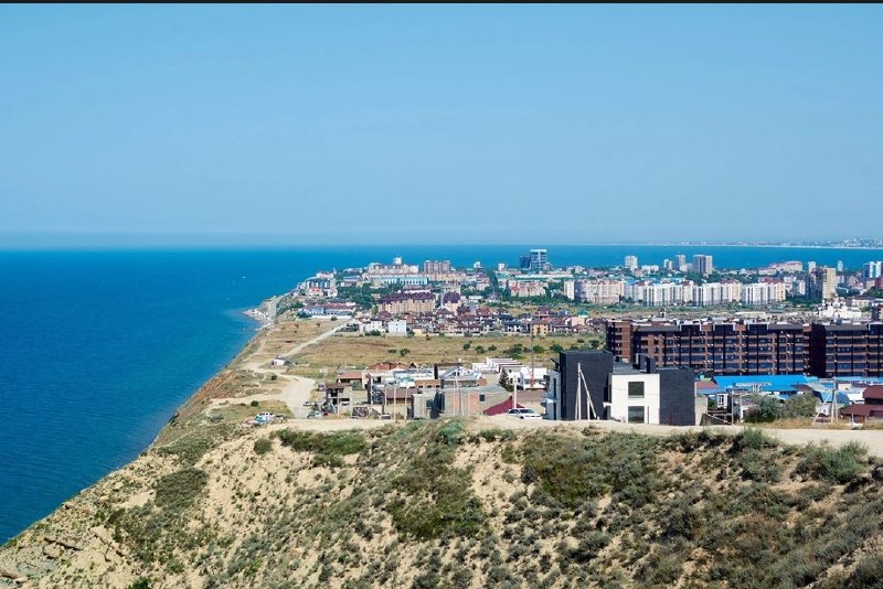 Сравнение стоимости жилья в Москве и курортных городах России