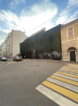 Приобретение небольшого исторического здания в центре Москвы за аномально низкую цену
