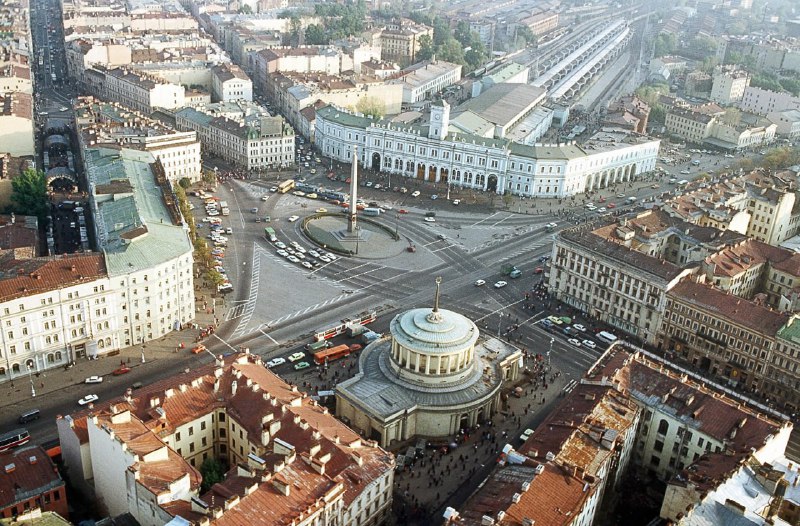 Рост ротации арендаторов на центральных улицах Санкт-Петербурга в 2025 году