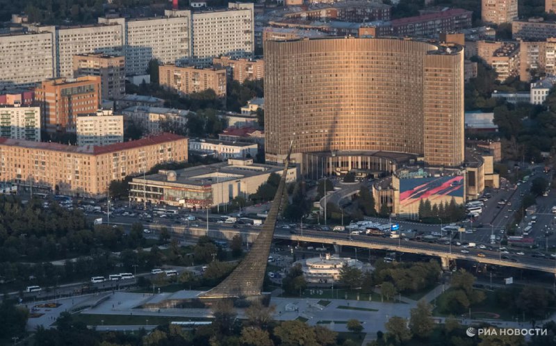 Cosmos Hotel Group объявила о планах ремонта номераного фонда на ВДНХ без закрытия отеля