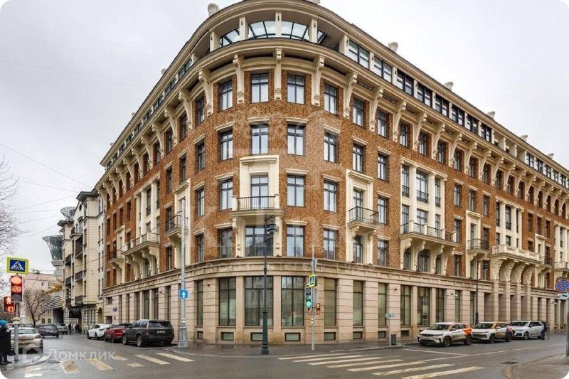 Эксклюзивные элитные квартиры в Москве и Санкт-Петербурге: стоимость и особенности