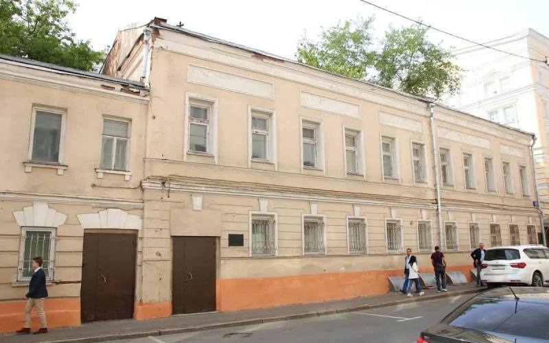 В Москве продают двухсотлетний особняк под отель с уникальной историей В Москве продают двухсотлетний особняк под отель с уникальной историей