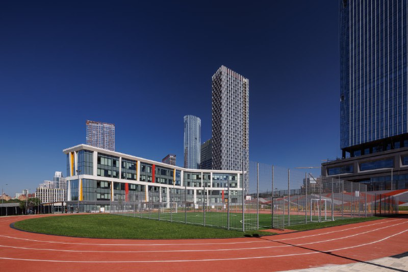 Открытие современной муниципальной школы и детского сада в квартале Sydney City