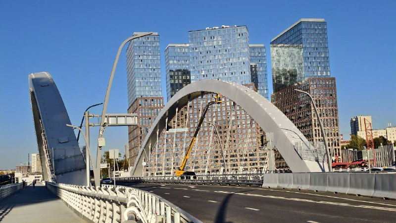 В Москве открыт новый мост, соединяющий районы Филёвский Парк и Шелепиха