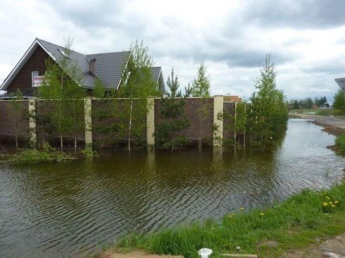 Основные советы по покупке загородного дома осенью