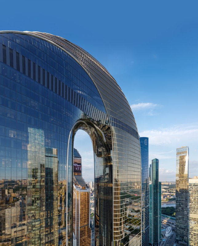 Московский деловой центр One: новый архитектурный landmark и премиум офисный комплекс