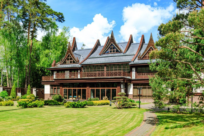Новые цены на особняк Григория Лепса в Подмосковье