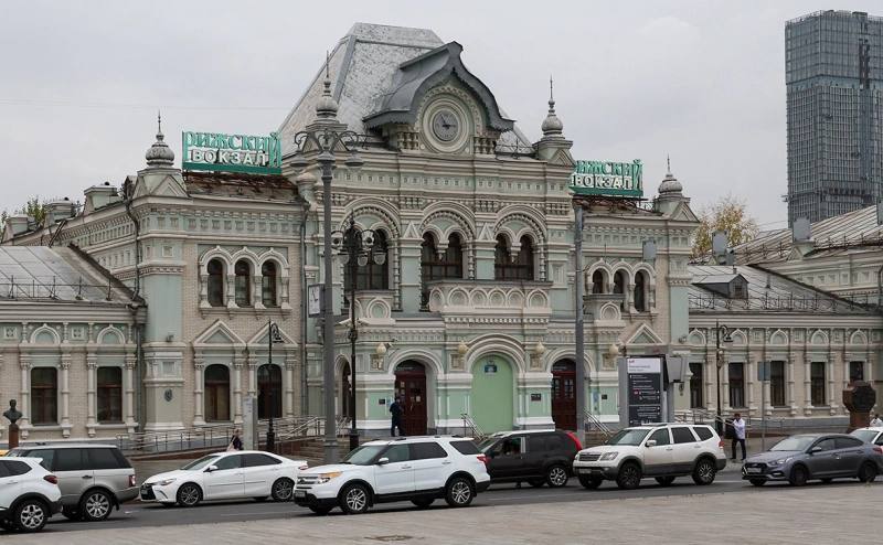 На рынке недвижимости выставлен уникальный лот — Рижский вокзал в Москве