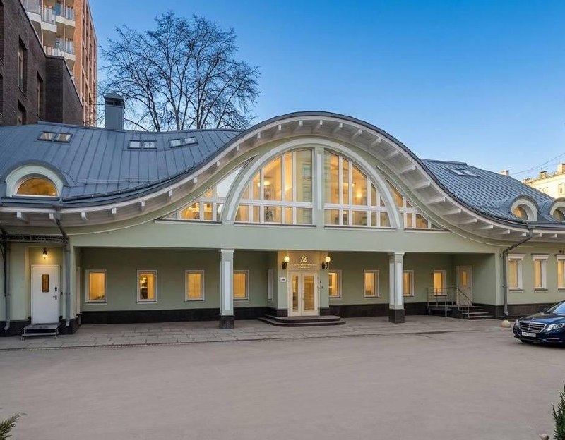 Эксклюзивная аренда представительского особняка на Таганке площадью 692 м²