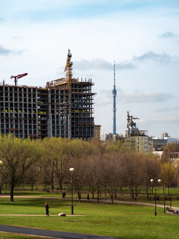 Ход строительства ЖК «МИРА» от MR Group: завершён монолит двух корпусов