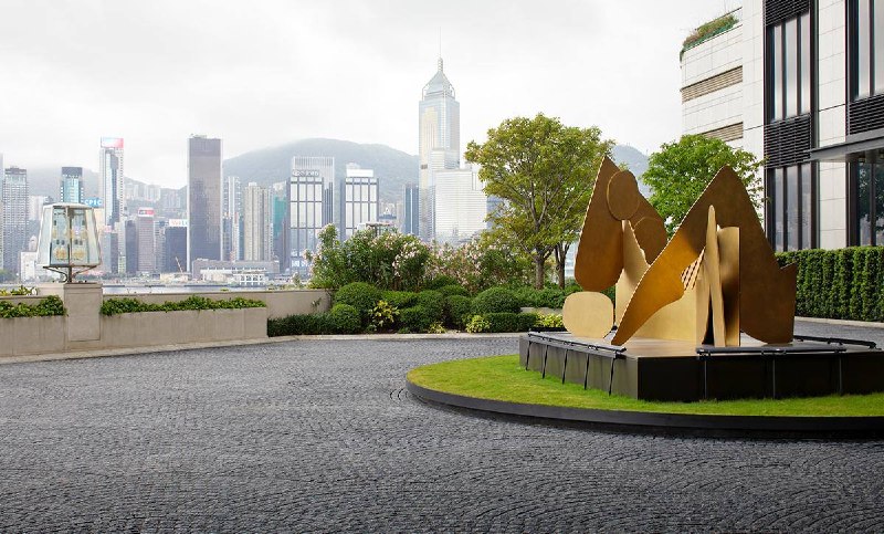 Rosewood Hong Kong: отель-галерея с частной арт-коллекцией