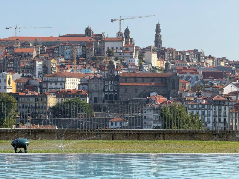 Отель Tivoli Kopke Porto Gaia: гостиница в портвейновых погребах Дору