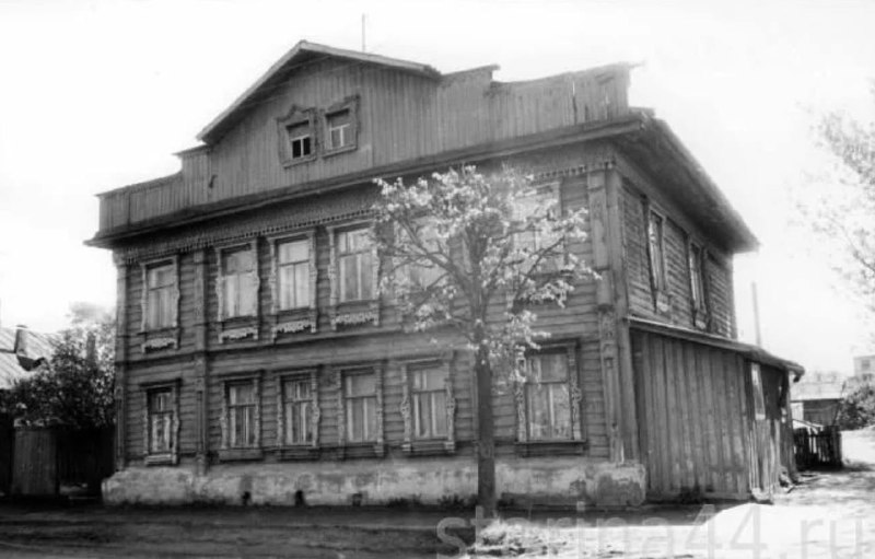 Дом деревянного модерна в Костроме на Шагова и Энгельса: история и архитектура
