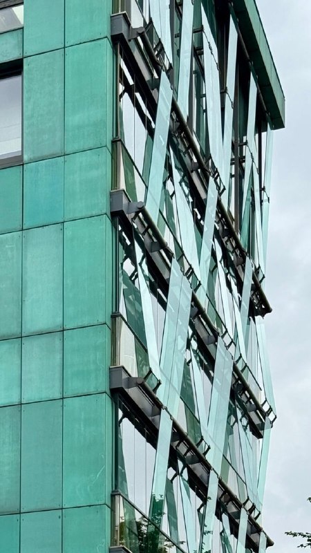 ЖК «Copper House»: парковой дом из меди и стекла по проекту Сергея Скуратова
