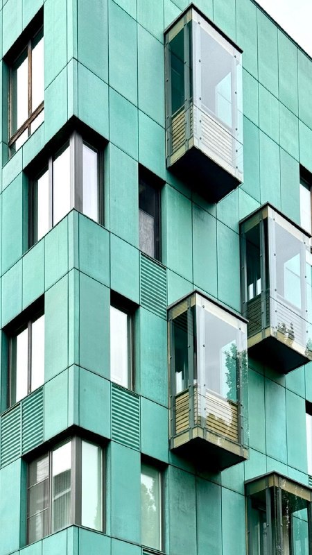 ЖК «Copper House»: парковой дом из меди и стекла по проекту Сергея Скуратова