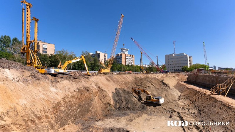 Ход строительства ЖК «КОД Сокольники»: котлован, дренаж и свайные работы