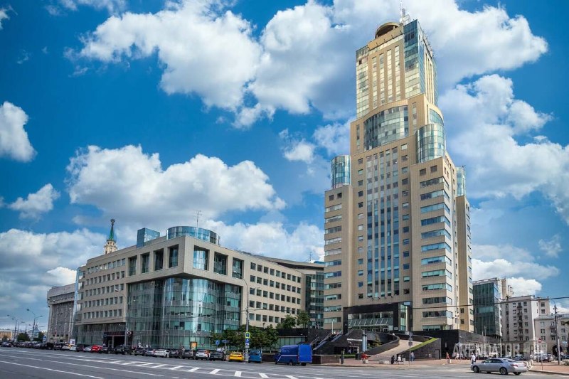 Альфа-Банк реновирует офис «Домников» в центре Москвы