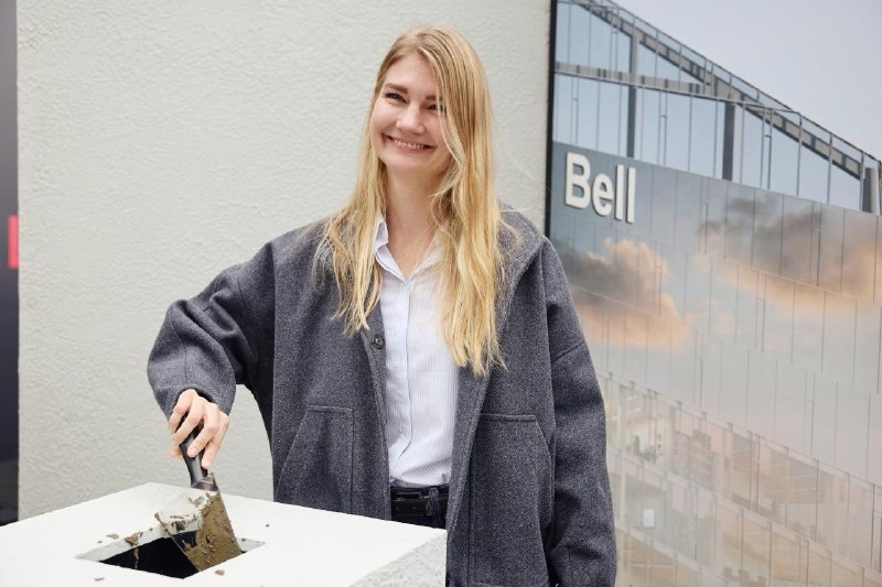 Заливка первого куба бетона небоскреба Bell: премиум-офисы и письмо потомкам