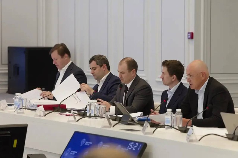 Минстрой обсудил с банками ответственность за достройку: кто за что отвечает по 214‑ФЗ