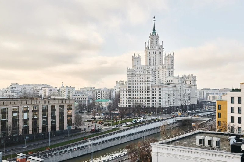 Продажа 2-уровневого пентхауса в клубном доме «Art House» (245 м²)