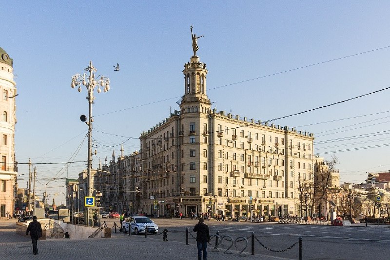 Квартиру на Тверской выставили на торги из-за незаконно полученных выплат по инвалидности