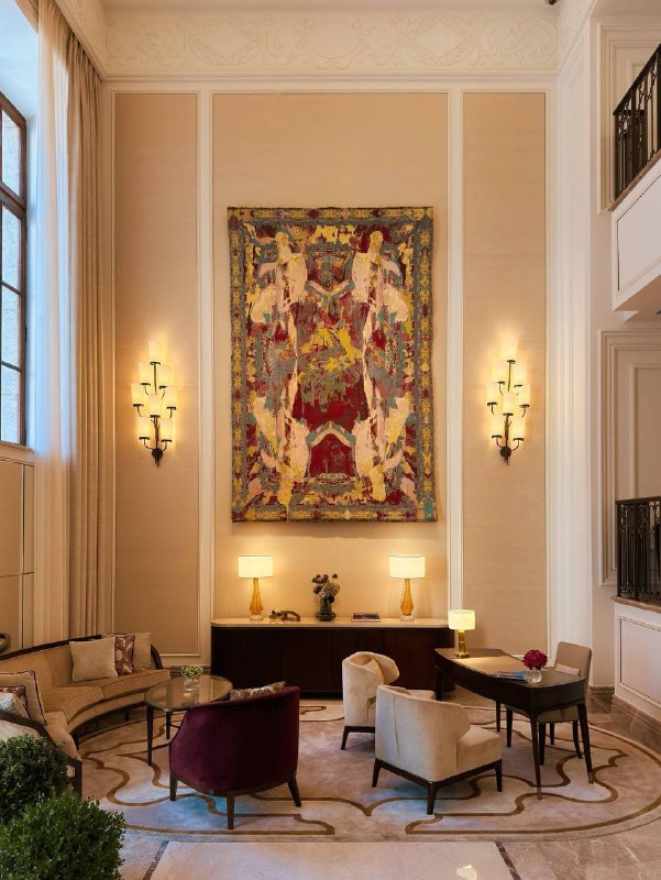 Corinthia Rome: флагман в историческом палаццо на Piazza del Parlamento