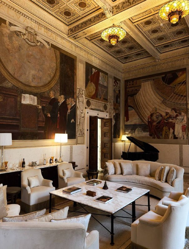 Corinthia Rome: флагман в историческом палаццо на Piazza del Parlamento
